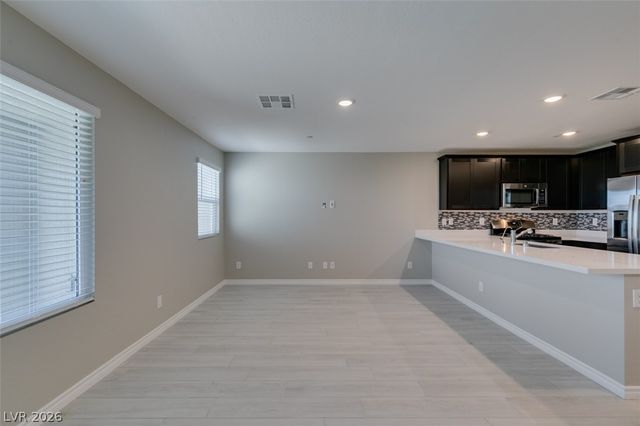 6184 Rathbone St, Las Vegas, NV 89166