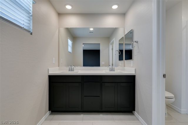 6184 Rathbone St, Las Vegas, NV 89166