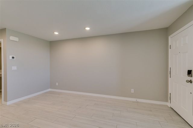 6184 Rathbone St, Las Vegas, NV 89166