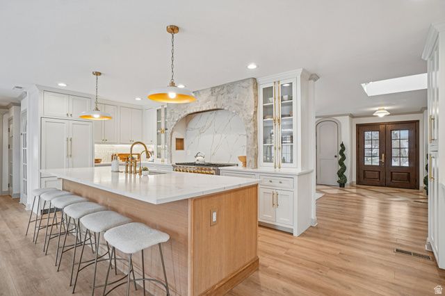 1475 E LAKEWOOD DR, Holladay, UT 84117