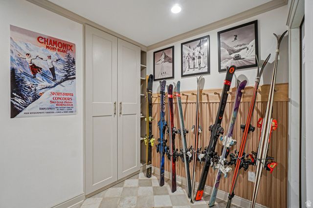 1475 E LAKEWOOD DR, Holladay, UT 84117