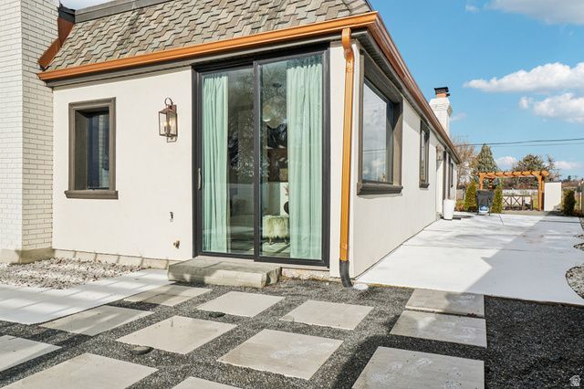 1475 E LAKEWOOD DR, Holladay, UT 84117