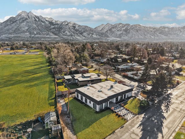 1475 E LAKEWOOD DR, Holladay, UT 84117