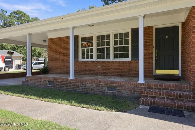309 Forest Drive, La Grange, NC 28551