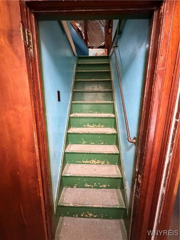 1852 Niagara Avenue, Niagara Falls, NY 14305