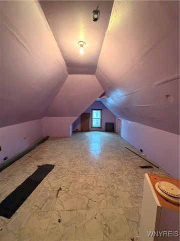 1852 Niagara Avenue, Niagara Falls, NY 14305