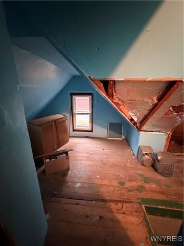 1852 Niagara Avenue, Niagara Falls, NY 14305