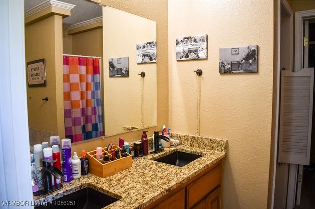 1108 N Bermuda Drive, Stigler, OK 74462