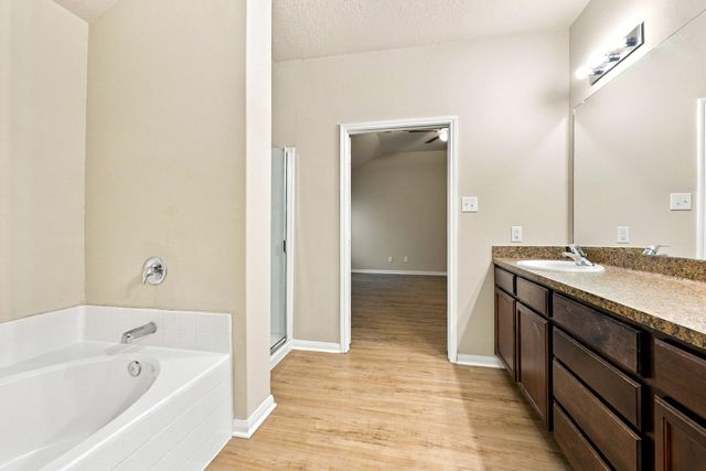 5827 Golden Cove Road, Cove, TX 77523