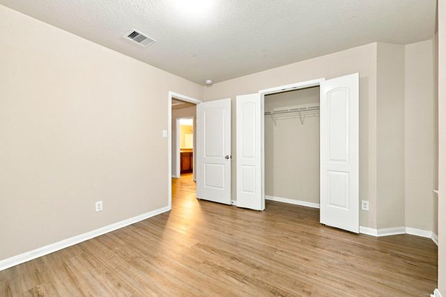5827 Golden Cove Road, Cove, TX 77523