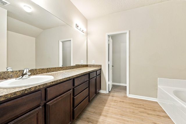 5827 Golden Cove Road, Cove, TX 77523