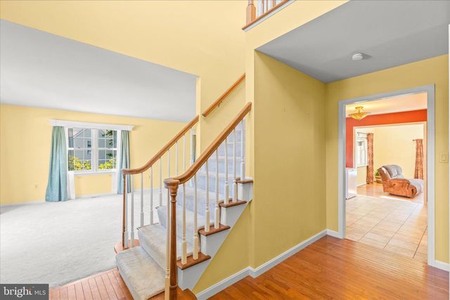660 WOODSIDE RD, York, PA 17406