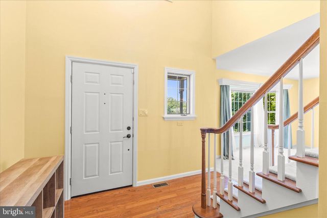 660 WOODSIDE RD, York, PA 17406