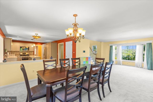 660 WOODSIDE RD, York, PA 17406