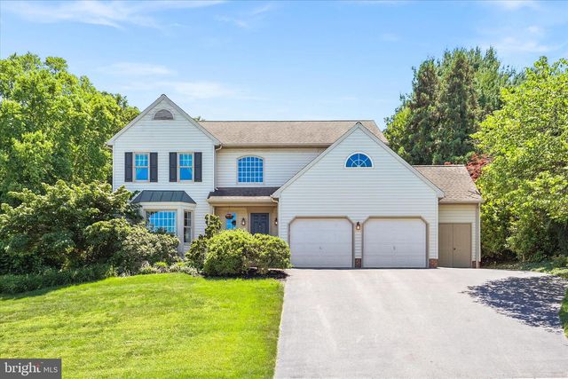 660 WOODSIDE RD, York, PA 17406
