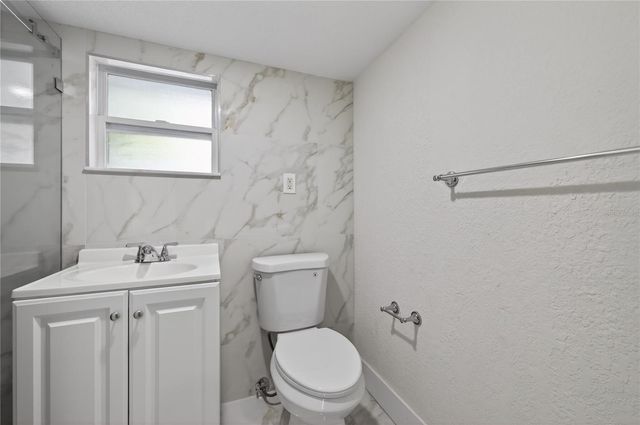 8711 N BOULEVARD ST, Tampa, FL 33604