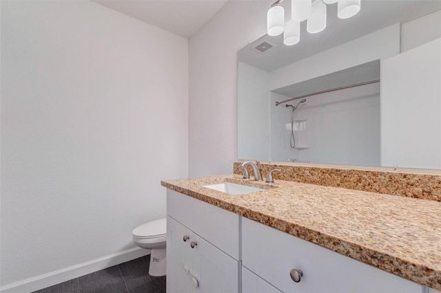 8100 Cambridge Street 114, Houston, TX 77054
