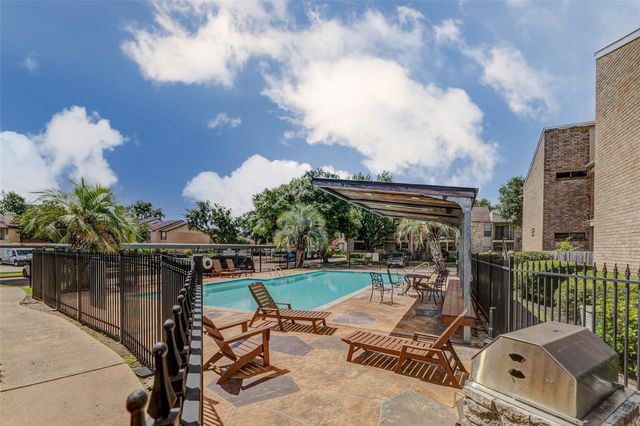 8100 Cambridge Street 114, Houston, TX 77054