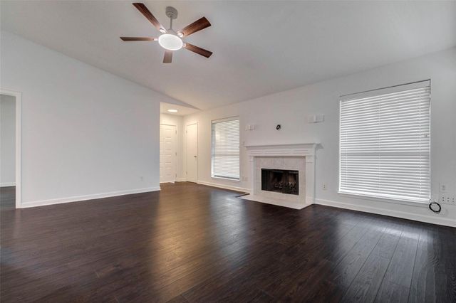 8100 Cambridge Street 114, Houston, TX 77054