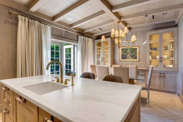 238 Phipps, Palm Beach, FL 33480