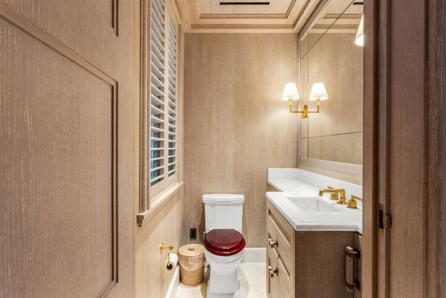 238 Phipps, Palm Beach, FL 33480