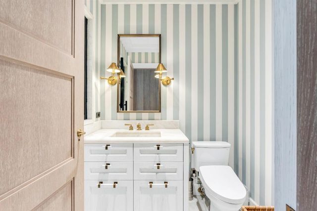 238 Phipps, Palm Beach, FL 33480