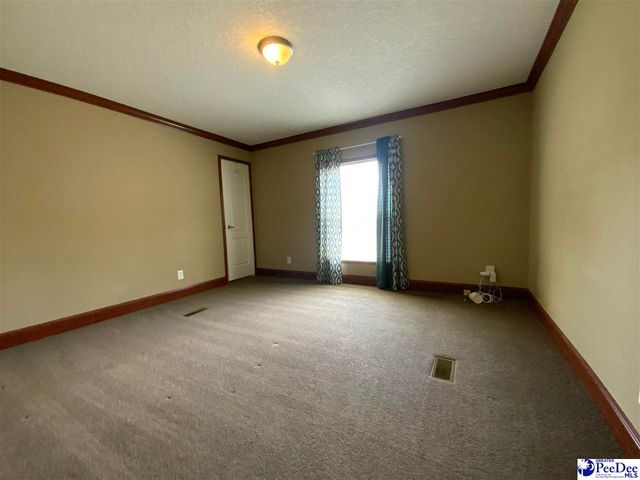 202 Walters St, Mccoll, SC 29570