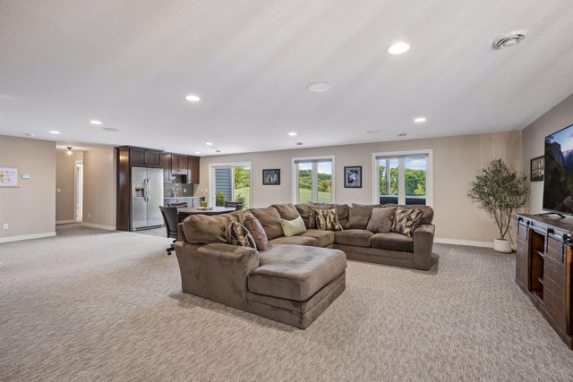 25398 Mardale Drive, Rogers, MN 55374