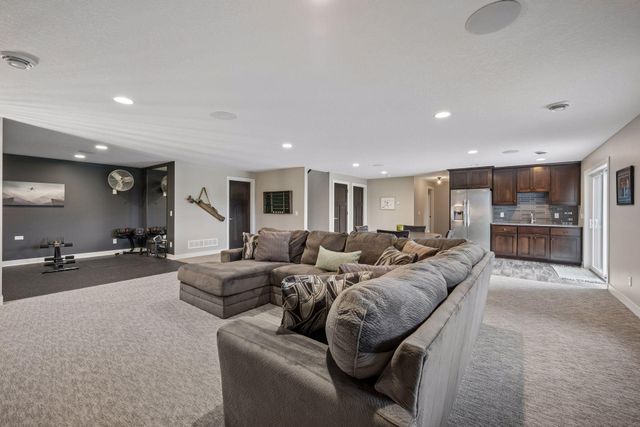 25398 Mardale Drive, Rogers, MN 55374