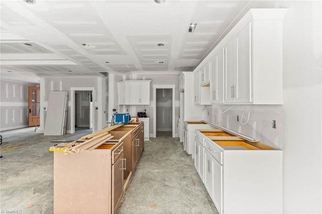 110 N Madera Drive, Mocksville, NC 27028