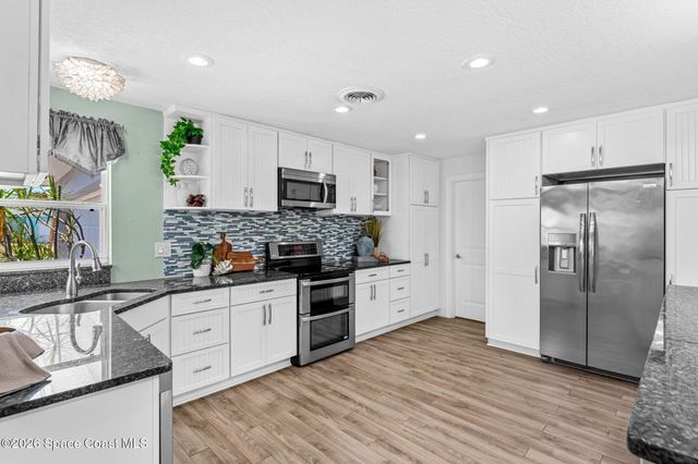 420 Harwood Avenue, Satellite Beach, FL 32937