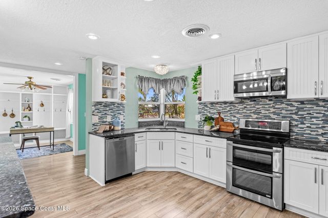 420 Harwood Avenue, Satellite Beach, FL 32937