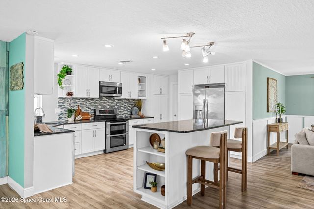 420 Harwood Avenue, Satellite Beach, FL 32937