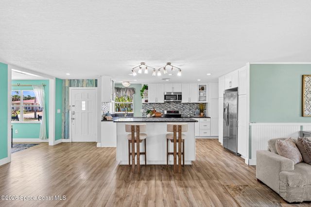 420 Harwood Avenue, Satellite Beach, FL 32937