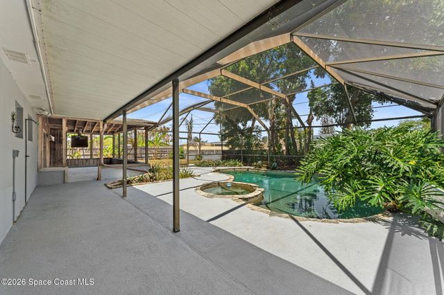 420 Harwood Avenue, Satellite Beach, FL 32937