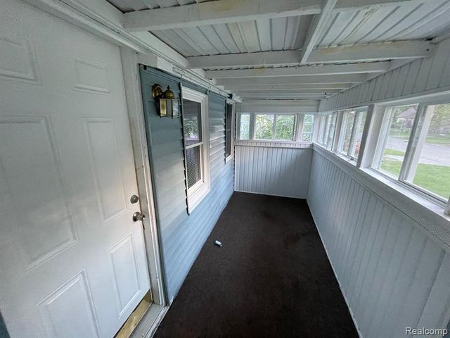 20956 Rensselaer Street, Farmington Hills, MI 48336