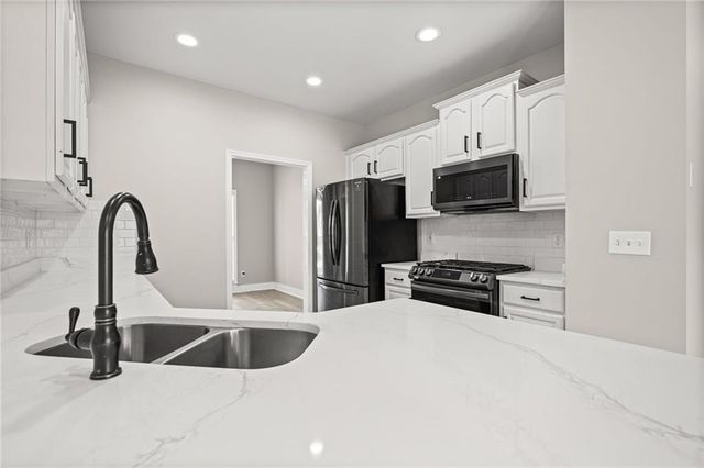 2275 Worthington Drive, Powder Springs, GA 30127