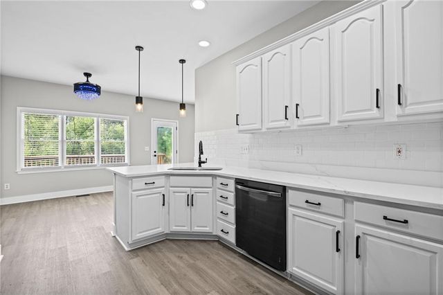 2275 Worthington Drive, Powder Springs, GA 30127