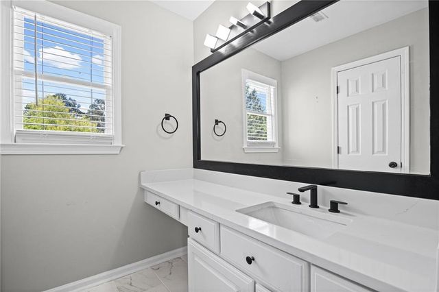 2275 Worthington Drive, Powder Springs, GA 30127