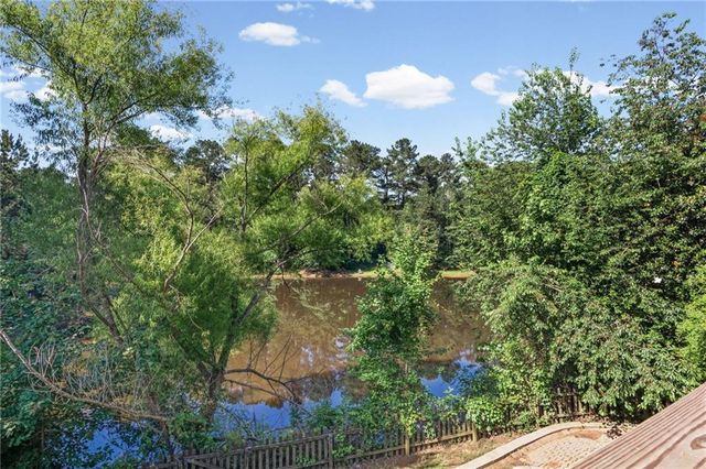 2275 Worthington Drive, Powder Springs, GA 30127