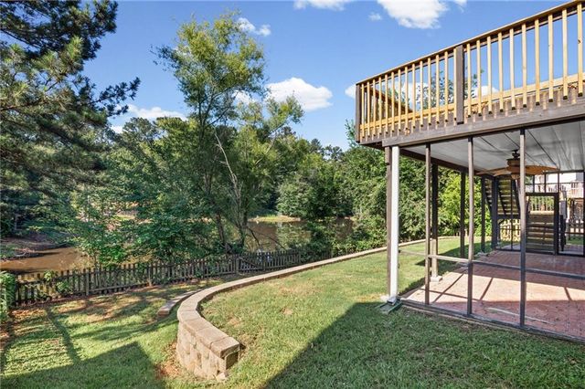 2275 Worthington Drive, Powder Springs, GA 30127
