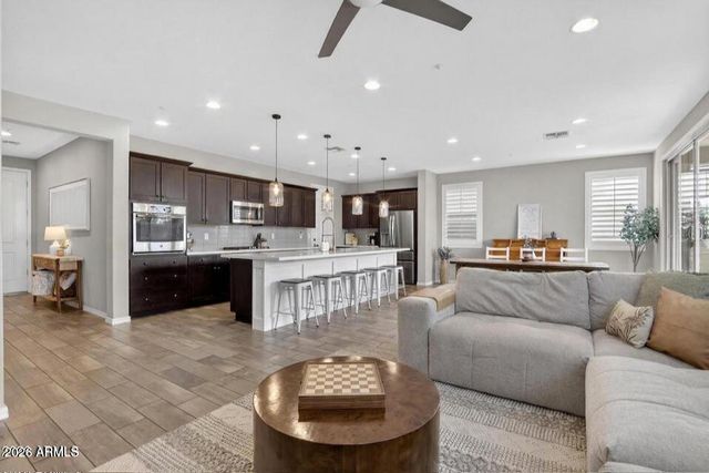 2419 W GLORIA Lane, Phoenix, AZ 85085