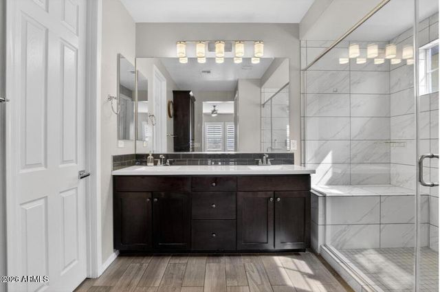 2419 W GLORIA Lane, Phoenix, AZ 85085