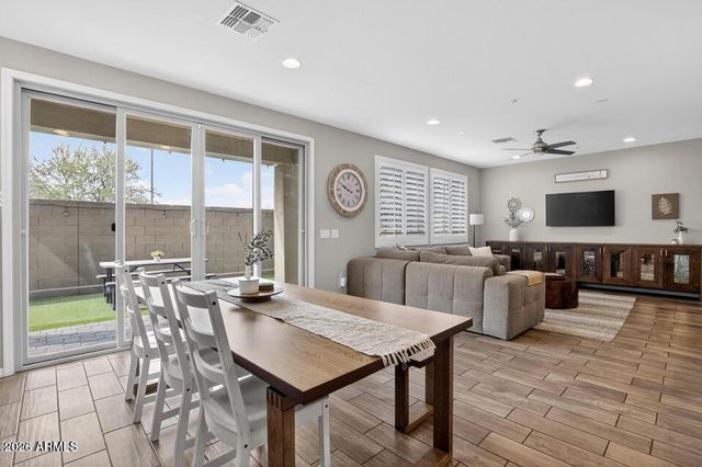 2419 W GLORIA Lane, Phoenix, AZ 85085