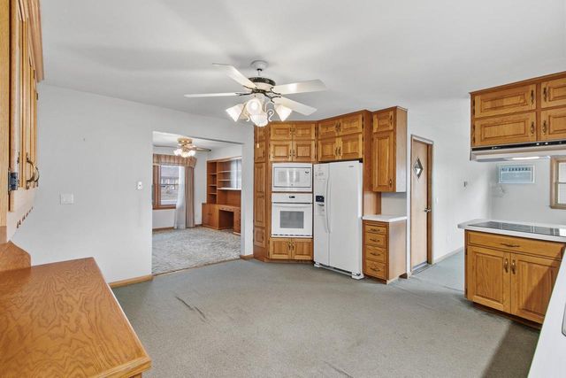 1104 Woodman Road, Janesville, WI 53545