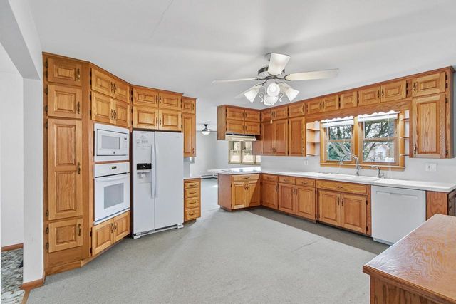 1104 Woodman Road, Janesville, WI 53545