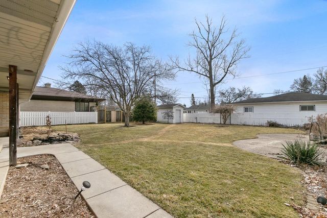 1104 Woodman Road, Janesville, WI 53545