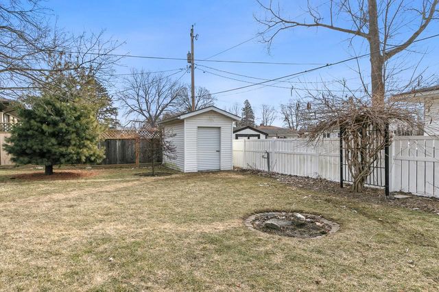 1104 Woodman Road, Janesville, WI 53545