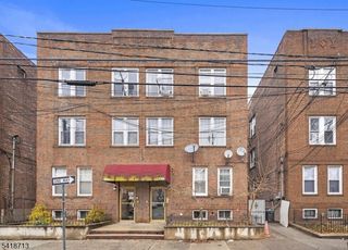 250 Clendenny Ave 4, Jersey City, NJ 07304