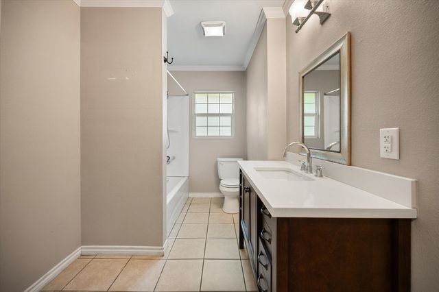 808 Marengo Street, Cleburne, TX 76033